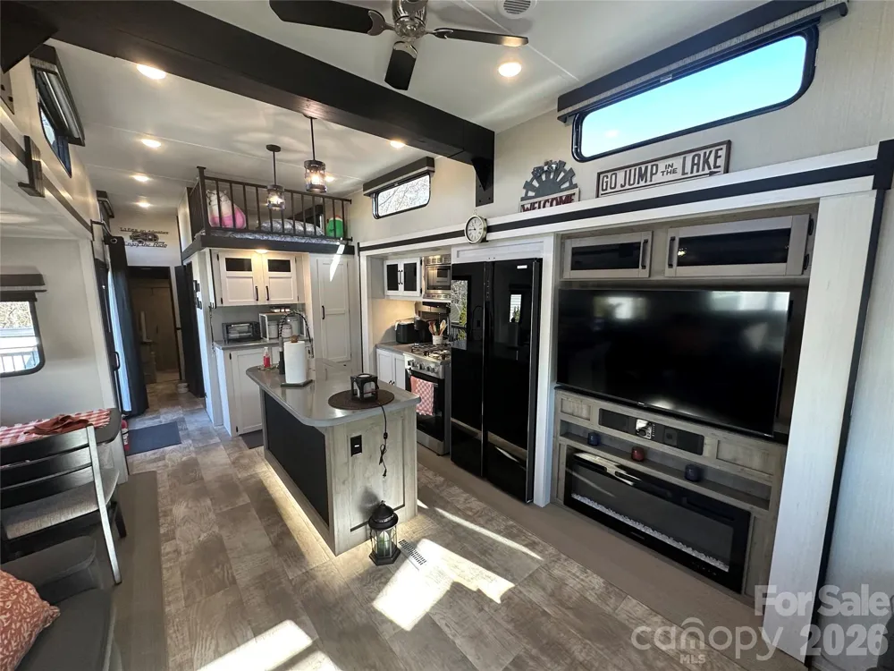 106 Eagle Drive New London, NC 28127
