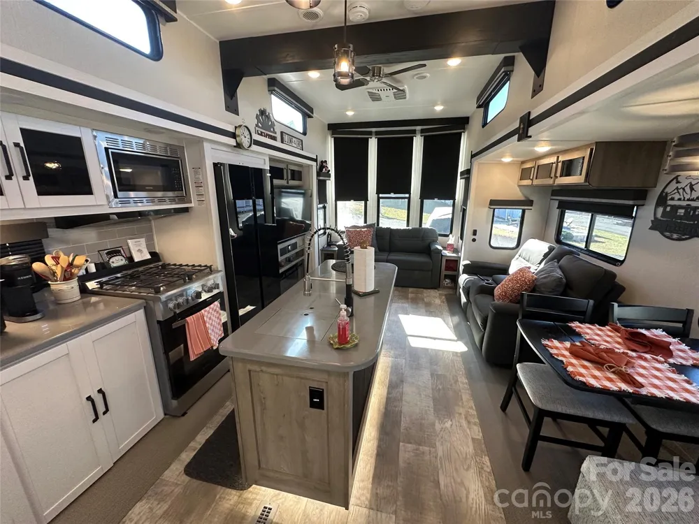106 Eagle Drive New London, NC 28127