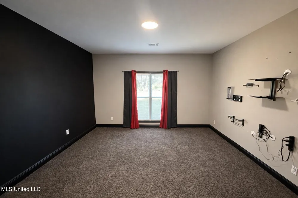 174 Hardy Williams Road Pinola, MS 39149