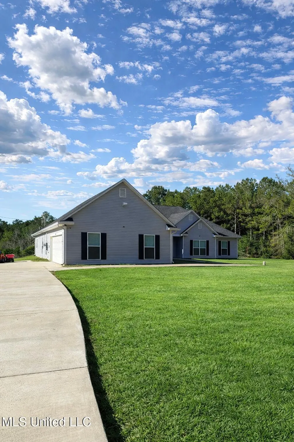 174 Hardy Williams Road Pinola, MS 39149