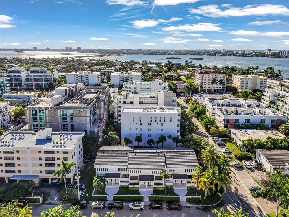 10090 Bay Harbor Ter #10090 Bay Harbor Islands, FL 33154