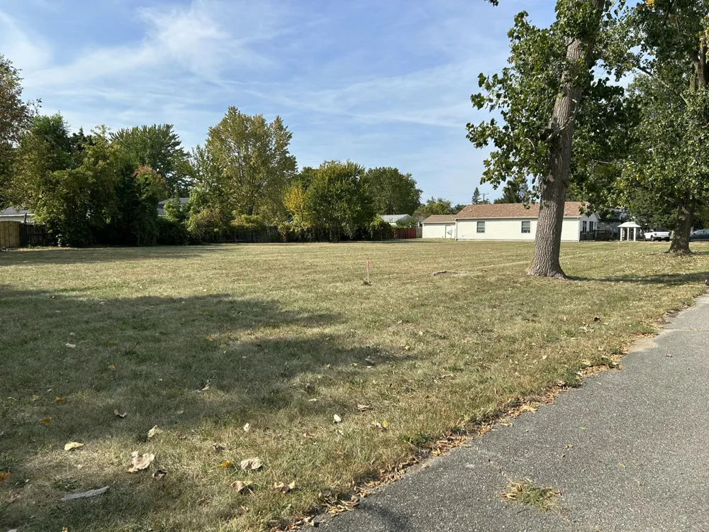 1888 McCartney Avenue Ypsilanti, MI 48198