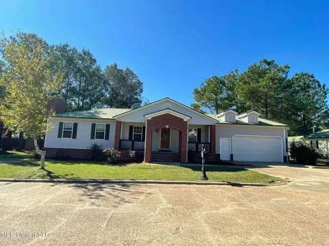 112 Ashwood Drive