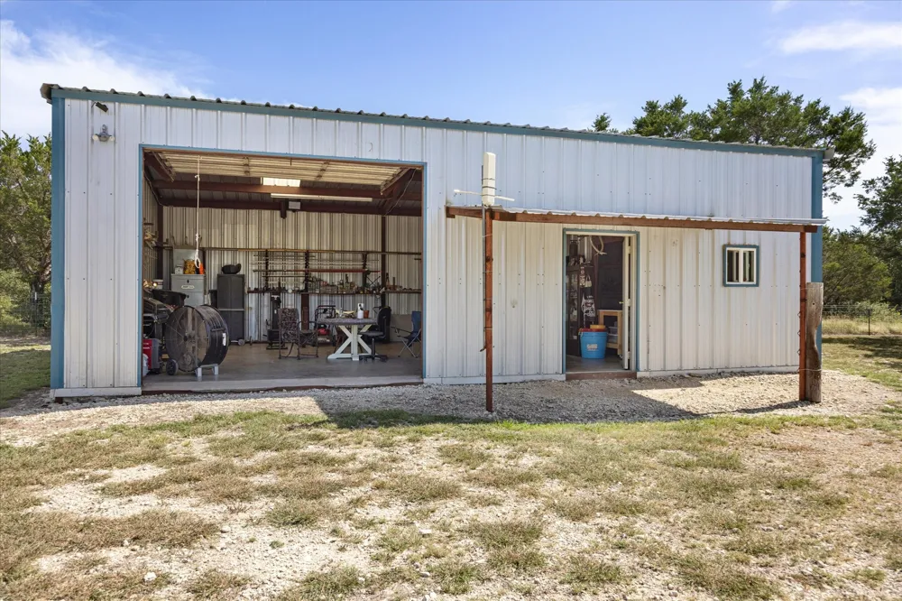 3761 County Road 149 Bluff Dale, TX 76433