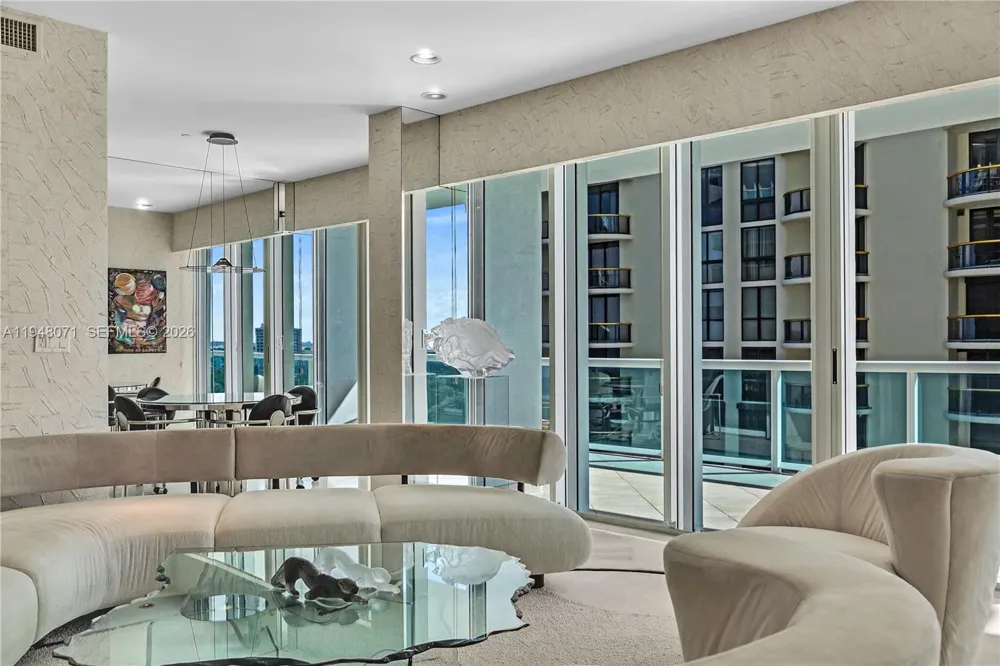 10101 Collins Ave #11D +Cabana Bal Harbour, FL 33154