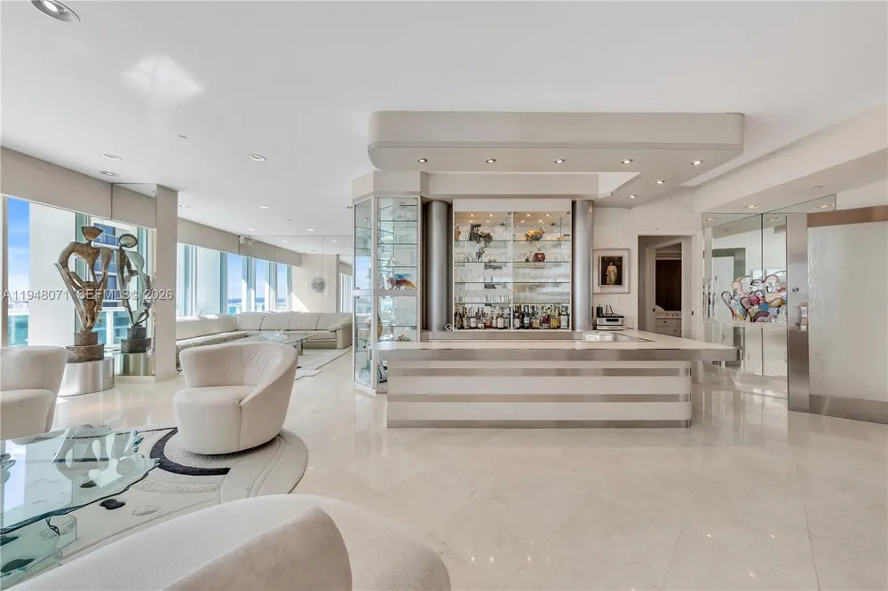 10101 Collins Ave #11D +Cabana Bal Harbour, FL 33154