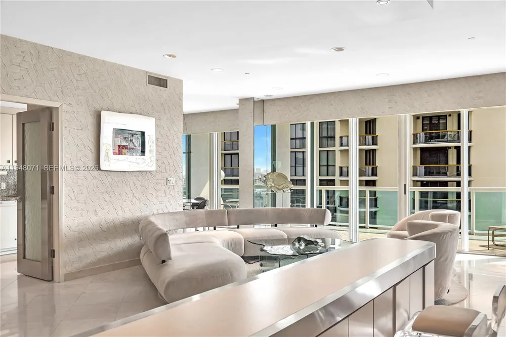 10101 Collins Ave #11D +Cabana Bal Harbour, FL 33154