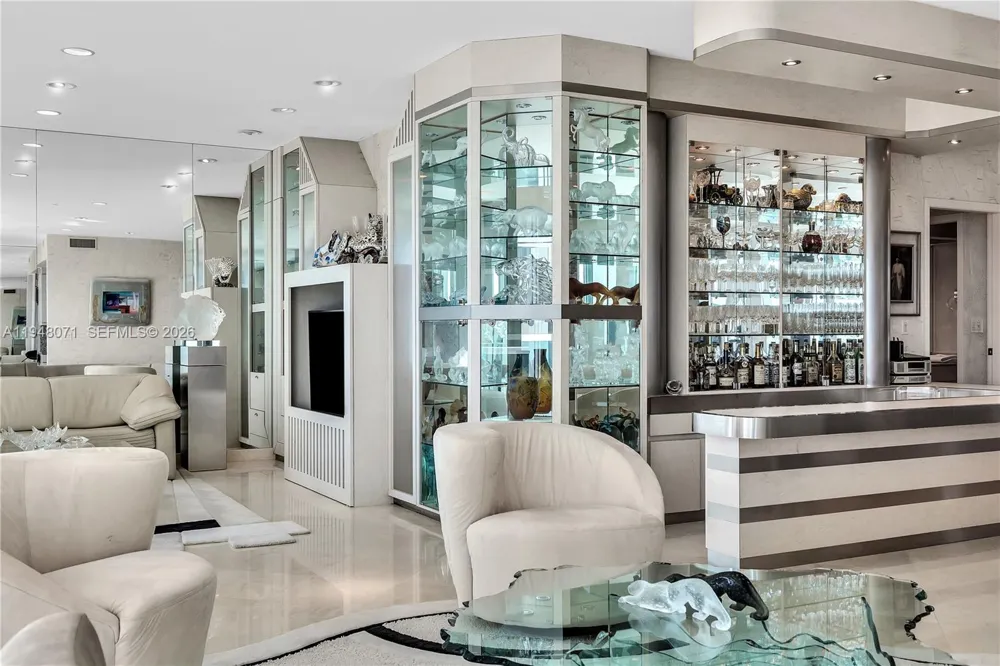 10101 Collins Ave #11D +Cabana Bal Harbour, FL 33154