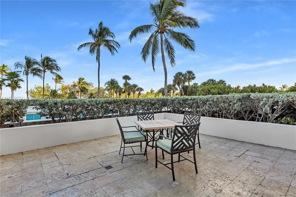 10101 Collins Ave #11D +Cabana Bal Harbour, FL 33154
