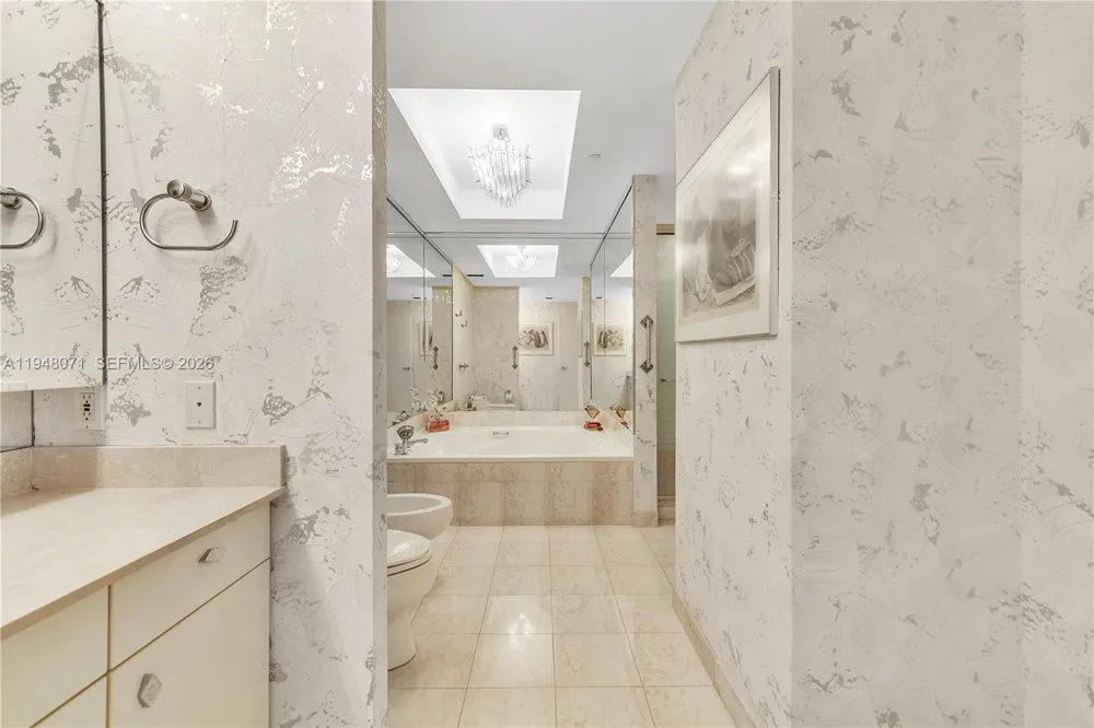 10101 Collins Ave #11D +Cabana Bal Harbour, FL 33154