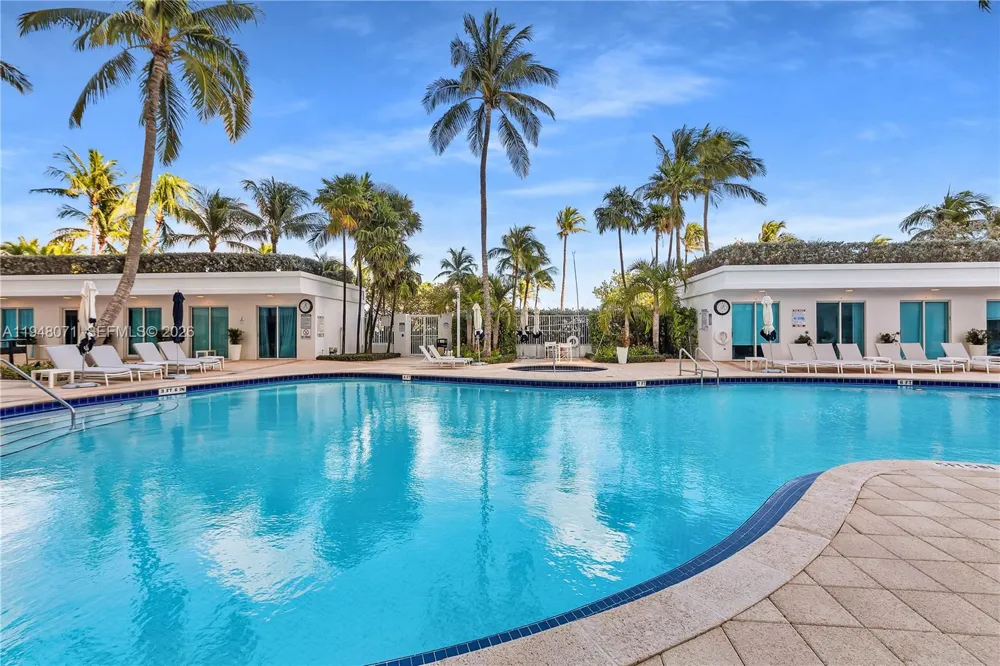 10101 Collins Ave #11D +Cabana Bal Harbour, FL 33154