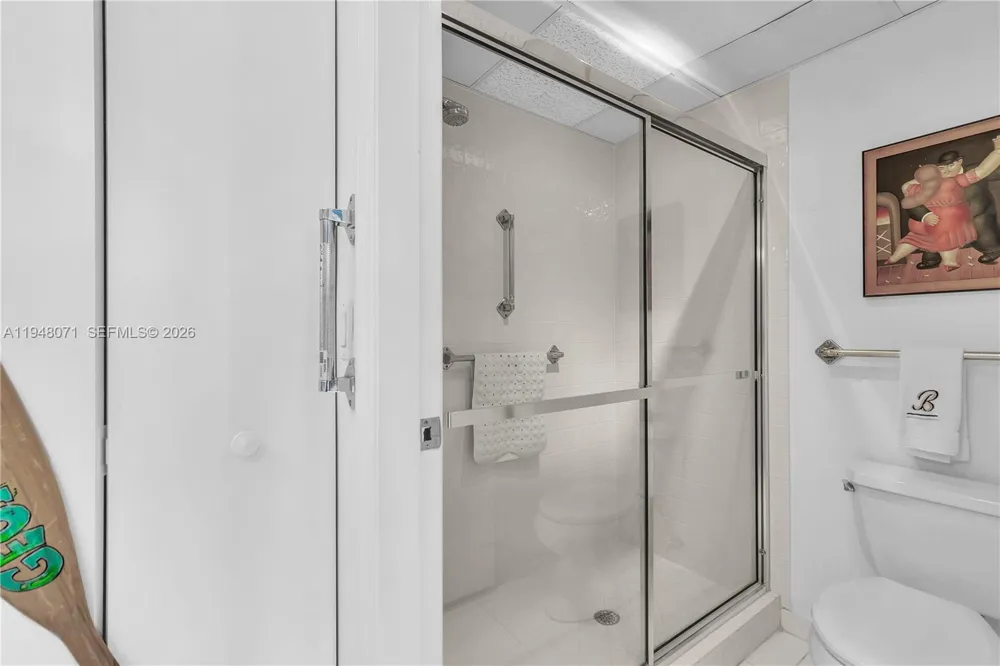 10101 Collins Ave #11D +Cabana Bal Harbour, FL 33154