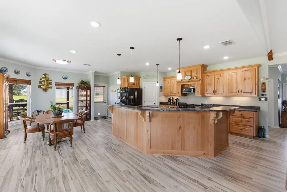 11592 Tailslide Drive Berryville, TX 75763