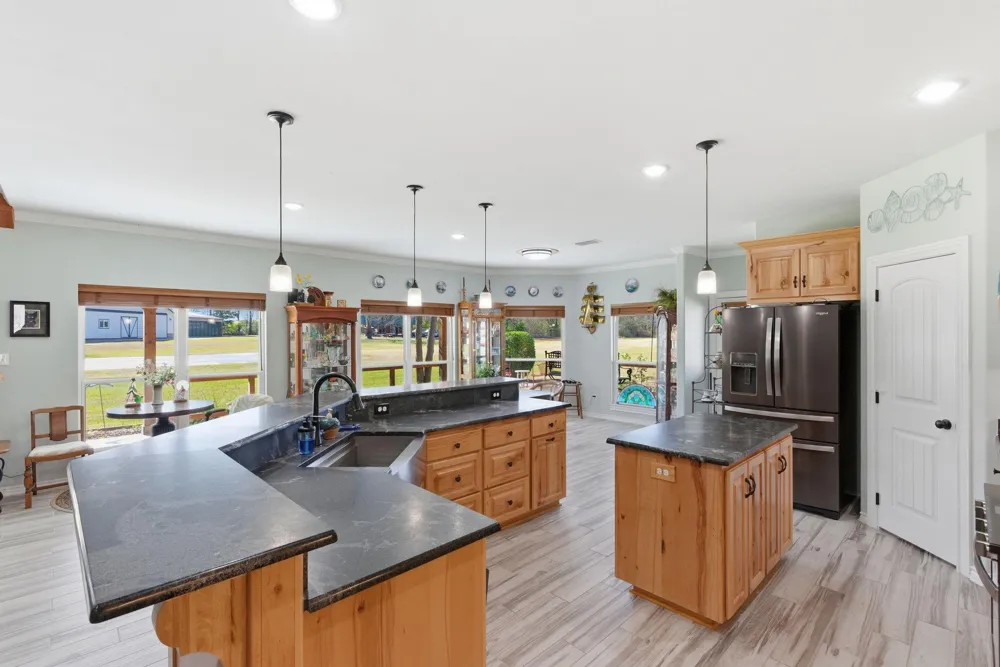 11592 Tailslide Drive Berryville, TX 75763