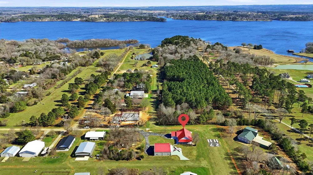 11592 Tailslide Drive Berryville, TX 75763