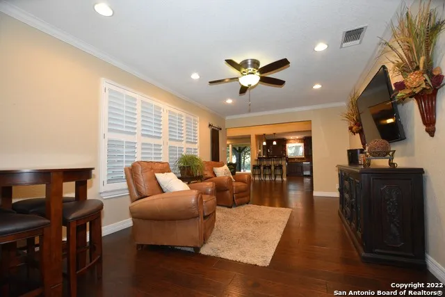 23770 BLANCO RD San Antonio, TX 78260