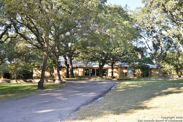 23770 BLANCO RD San Antonio, TX 78260