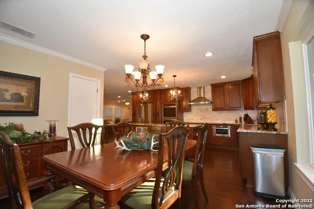 23770 BLANCO RD San Antonio, TX 78260