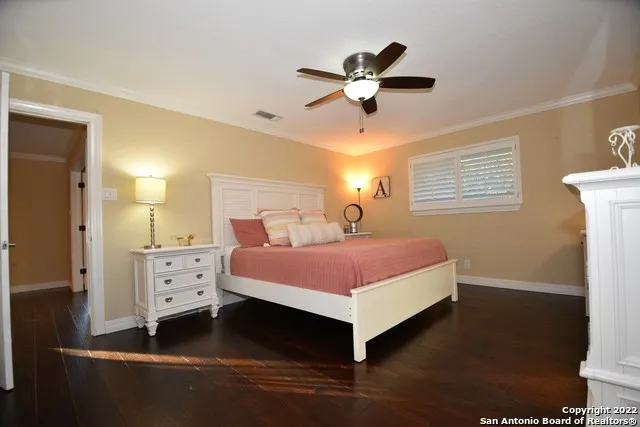 23770 BLANCO RD San Antonio, TX 78260
