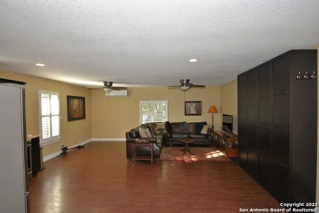 23770 BLANCO RD San Antonio, TX 78260