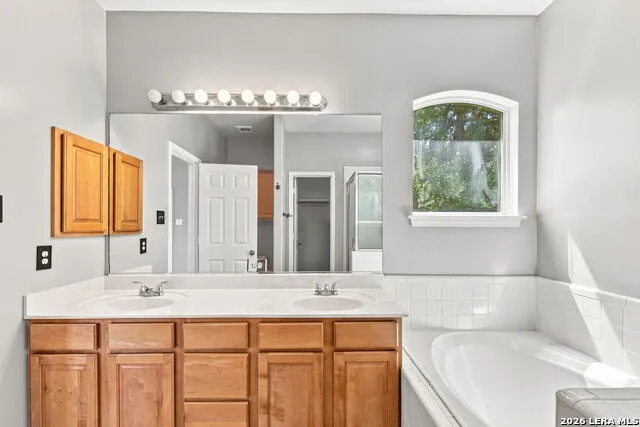 370 Pr 3502 Hondo, TX 78861