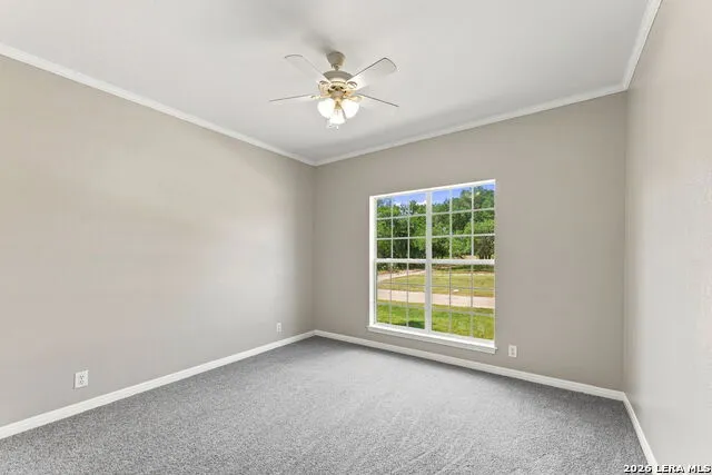 370 Pr 3502 Hondo, TX 78861
