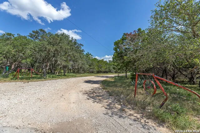 370 Pr 3502 Hondo, TX 78861