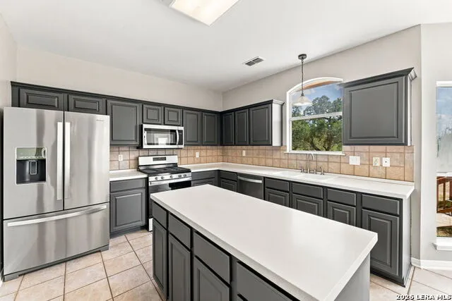 370 Pr 3502 Hondo, TX 78861