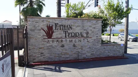 1824 Ethan Way