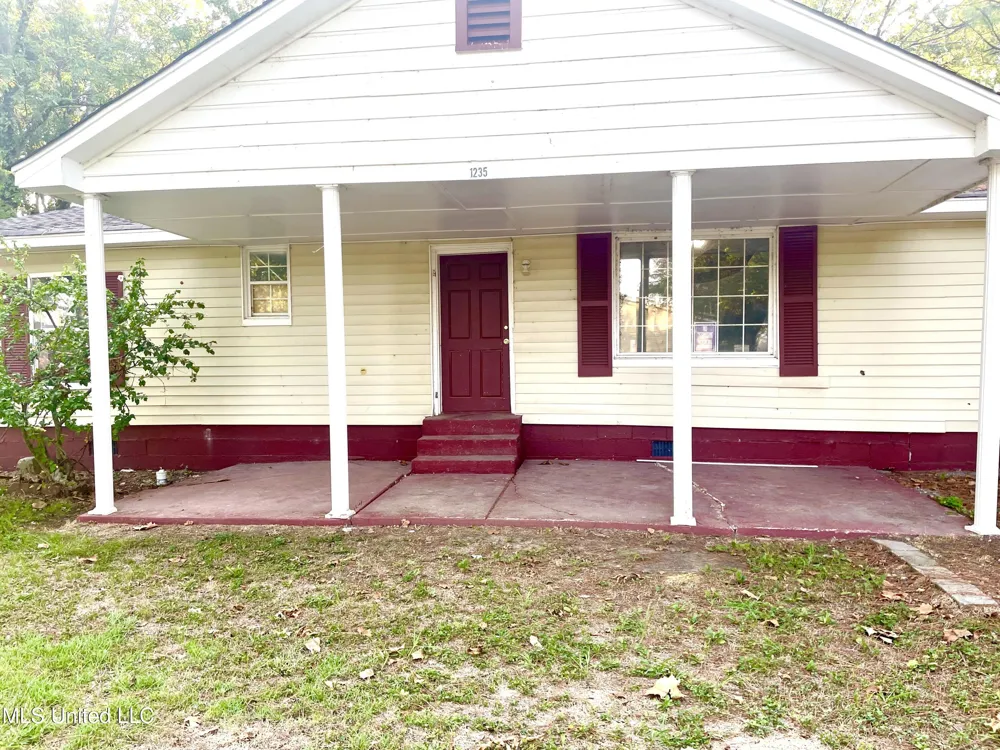1235 Jacks Avenue Tunica, MS 38676
