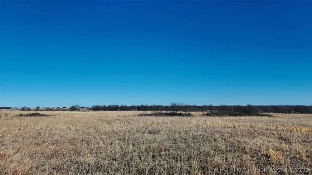 2 Holiday Road Wilson, OK 73463
