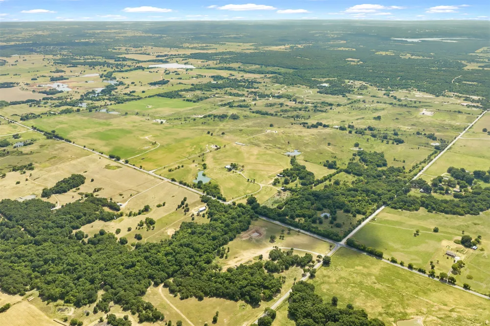 4 Keller Road Wilson, OK 73463