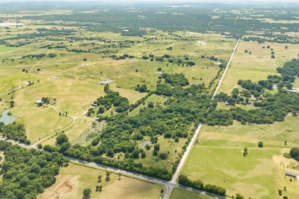 4 Keller Road Wilson, OK 73463