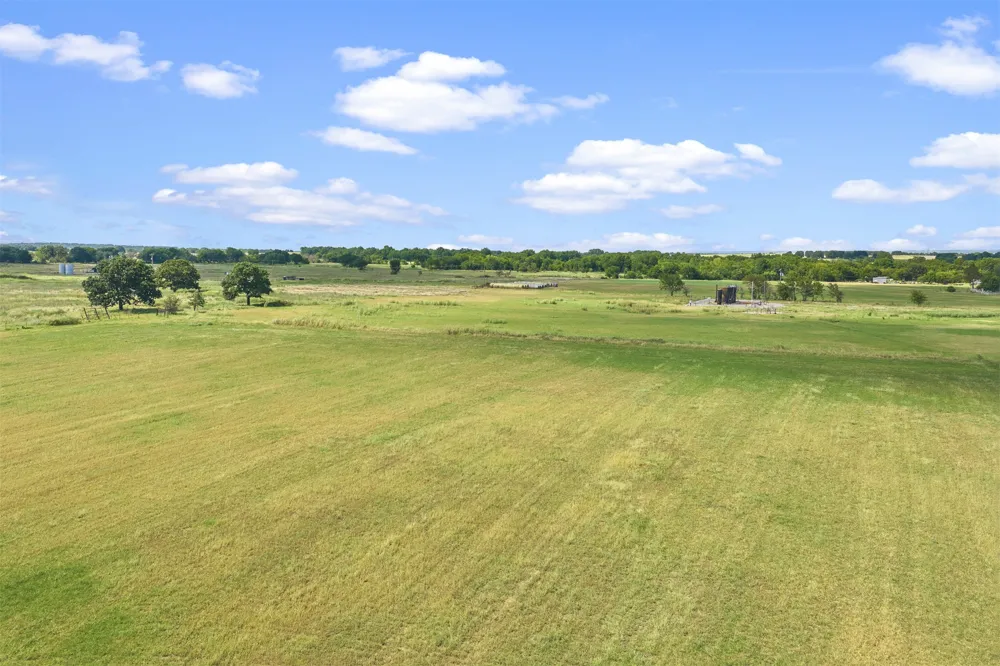 4 Keller Road Wilson, OK 73463