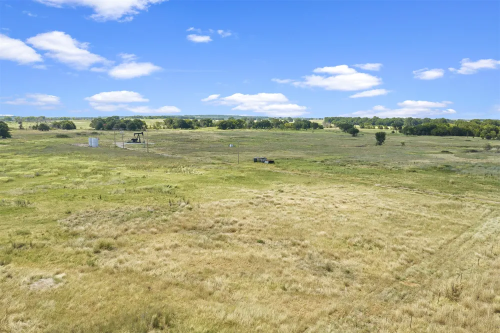 4 Keller Road Wilson, OK 73463