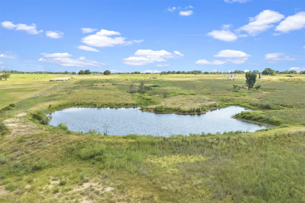 4 Keller Road Wilson, OK 73463