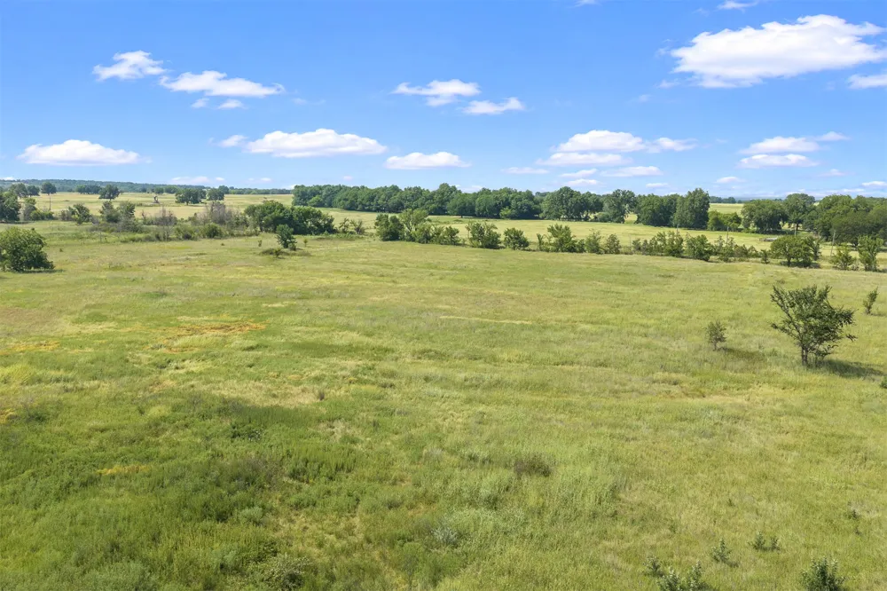 4 Keller Road Wilson, OK 73463