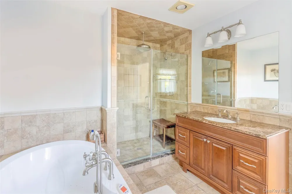 435 Luptons Point Road Mattituck, NY 11952