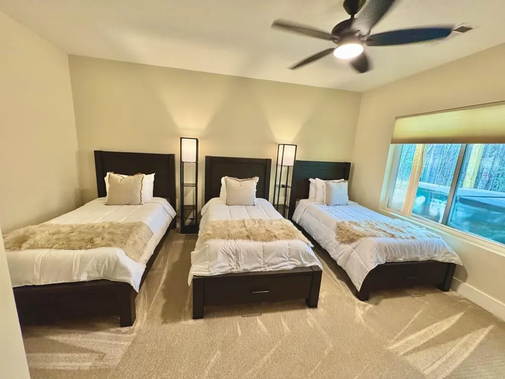 939 Sunset Road Epworth, GA 30541