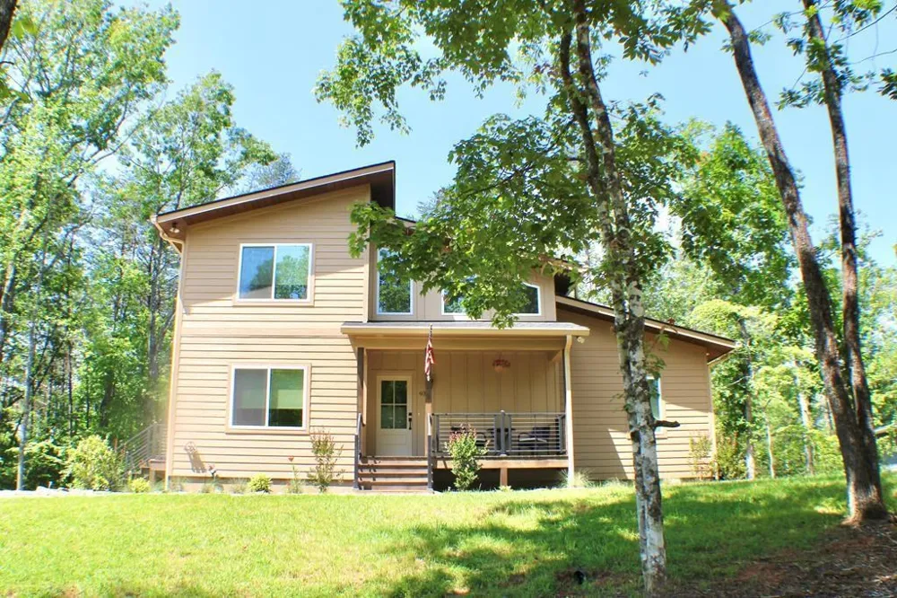 939 Sunset Road Epworth, GA 30541