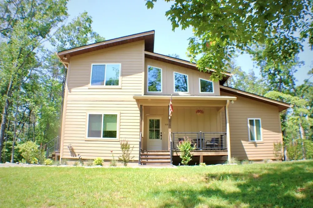 939 Sunset Road Epworth, GA 30541