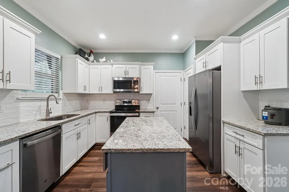 589 Newport Drive Mount Gilead, NC 27306