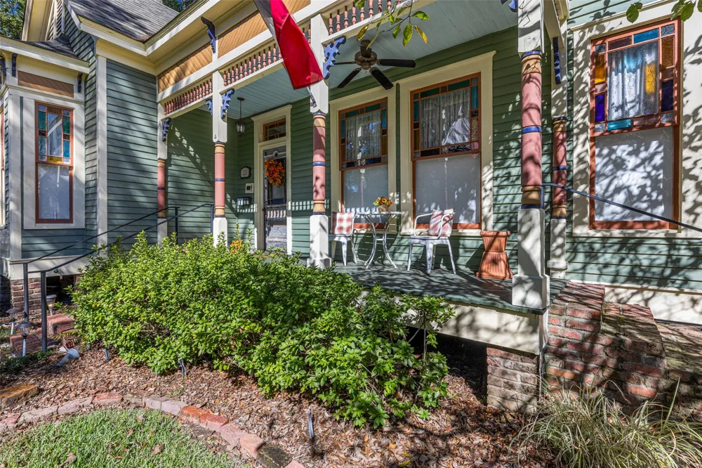 203 E Dixon Street Jefferson, TX 75657