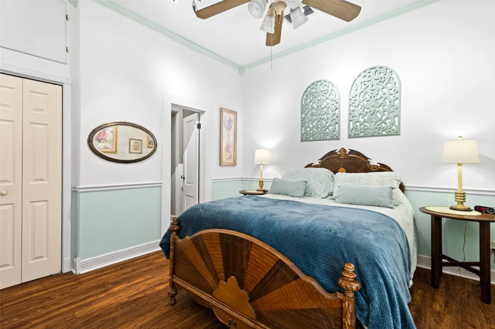 203 E Dixon Street Jefferson, TX 75657