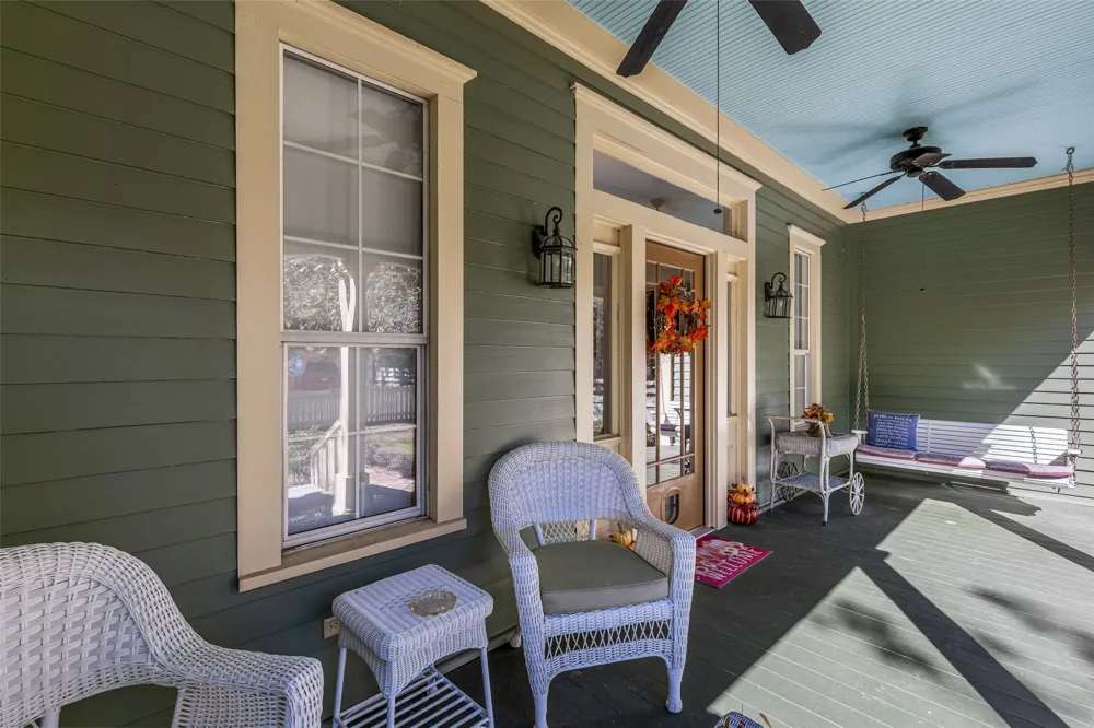 203 E Dixon Street Jefferson, TX 75657