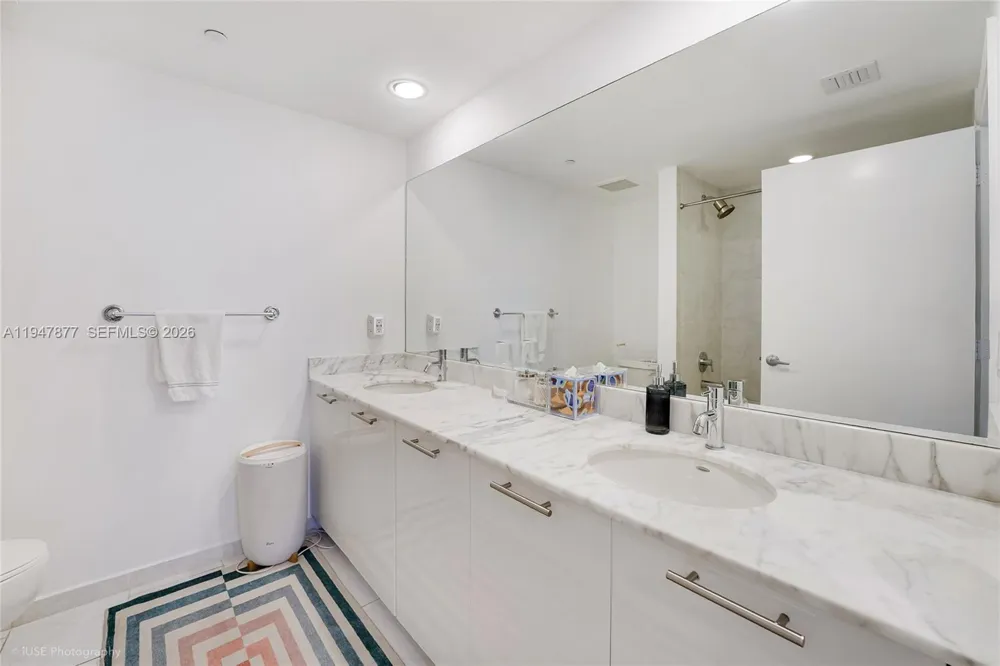 951 Brickell Ave #1110 Miami, FL 33131