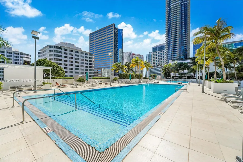 951 Brickell Ave #1110 Miami, FL 33131