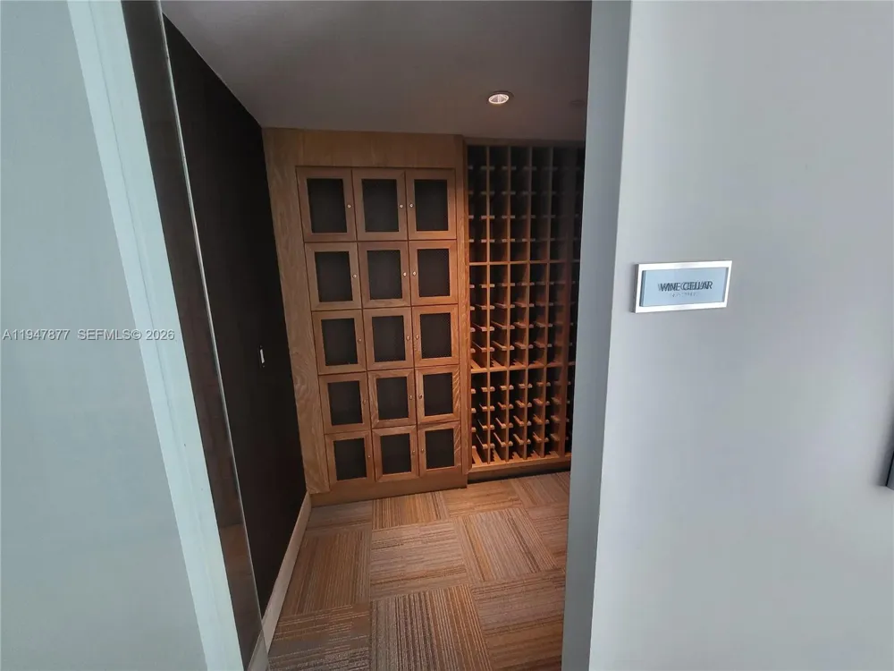 951 Brickell Ave #1110 Miami, FL 33131