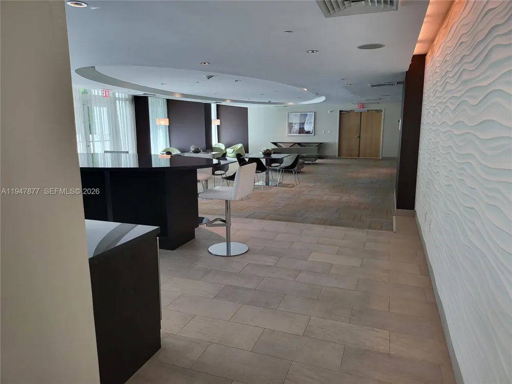 951 Brickell Ave #1110 Miami, FL 33131