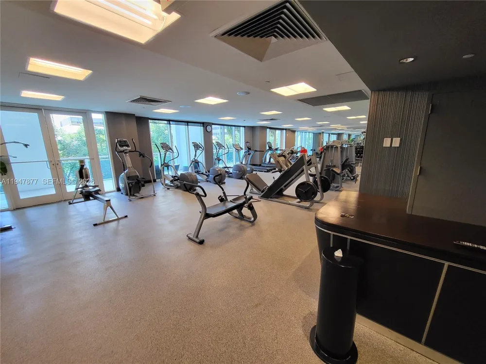 951 Brickell Ave #1110 Miami, FL 33131